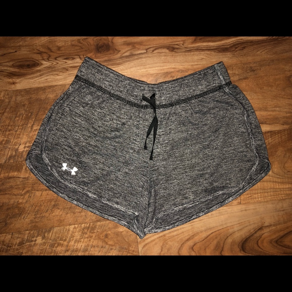 Athletic shorts